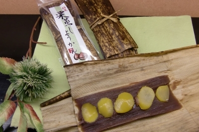 竹皮包み栗蒸羊羹